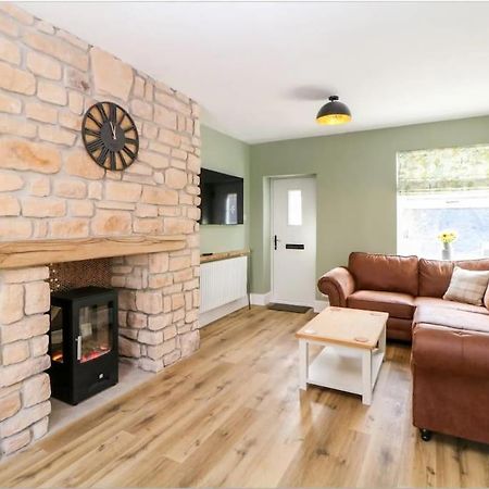 Babbling Brook Cottage Stony Middleton ภายนอก รูปภาพ